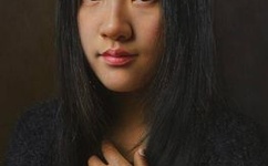 掀开奶罩边吃边摸娇喘H片